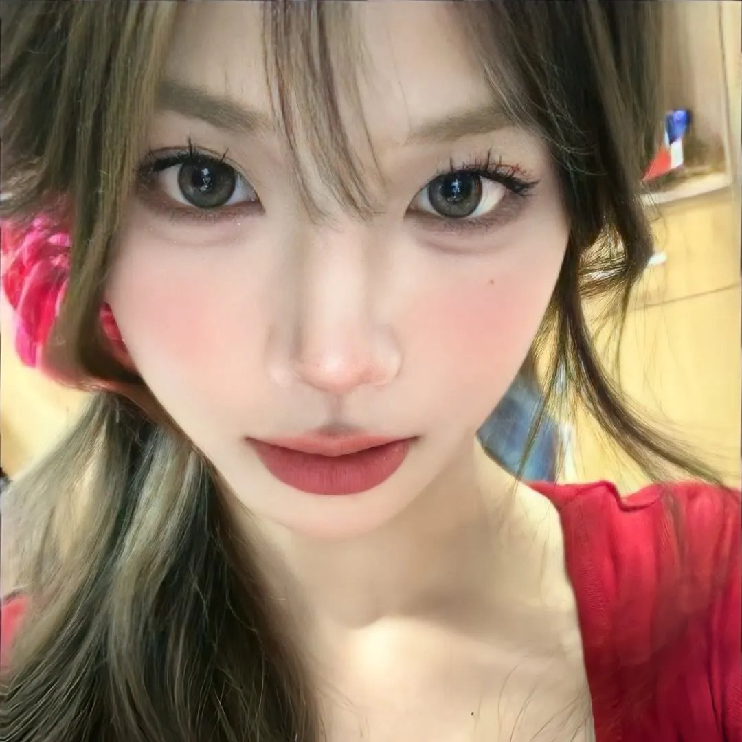 色肉毒蝎女